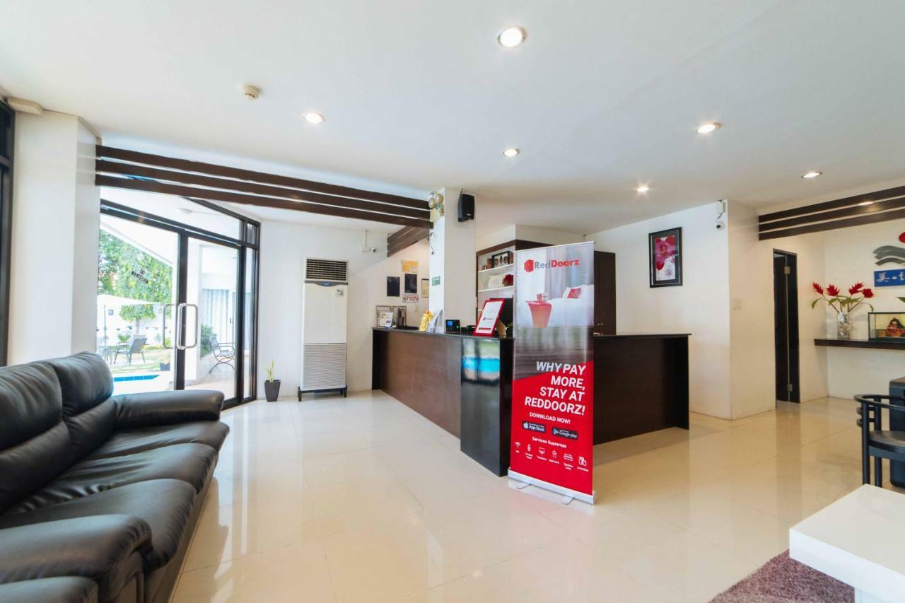 Reddoorz Premium @ Guadalupe Village Davao Exterior photo